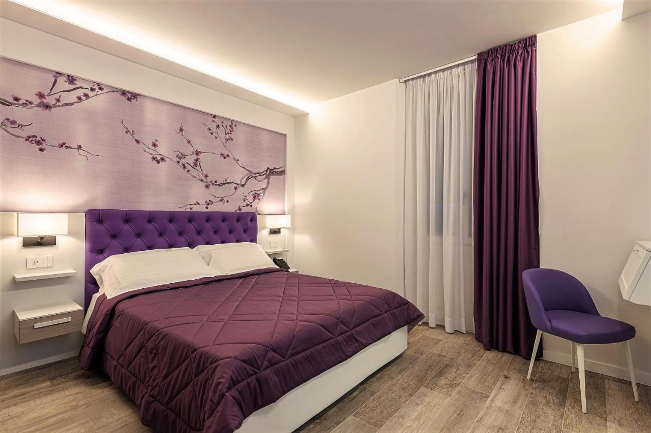 Petit Hotel Prato  Ngoại thất bức ảnh