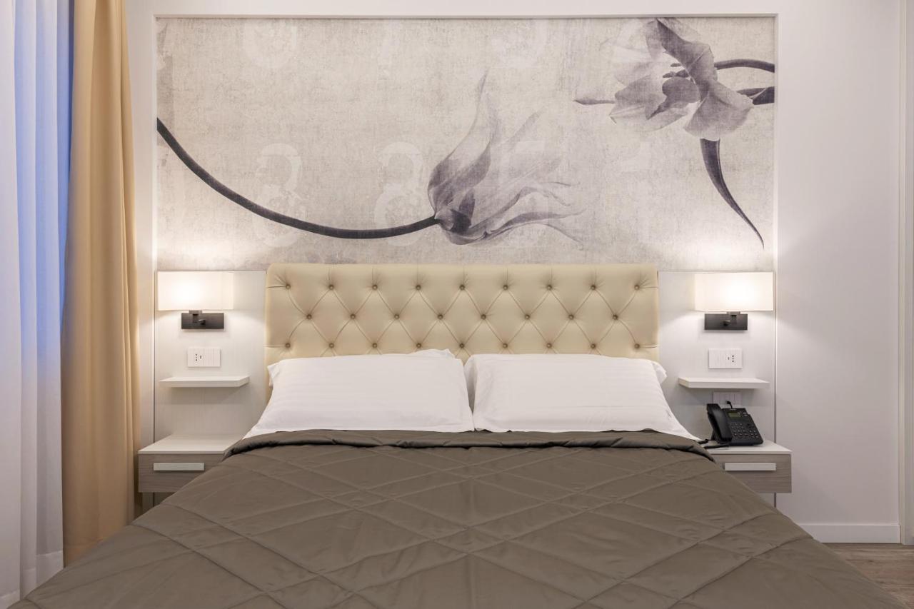 Petit Hotel Prato  Ngoại thất bức ảnh