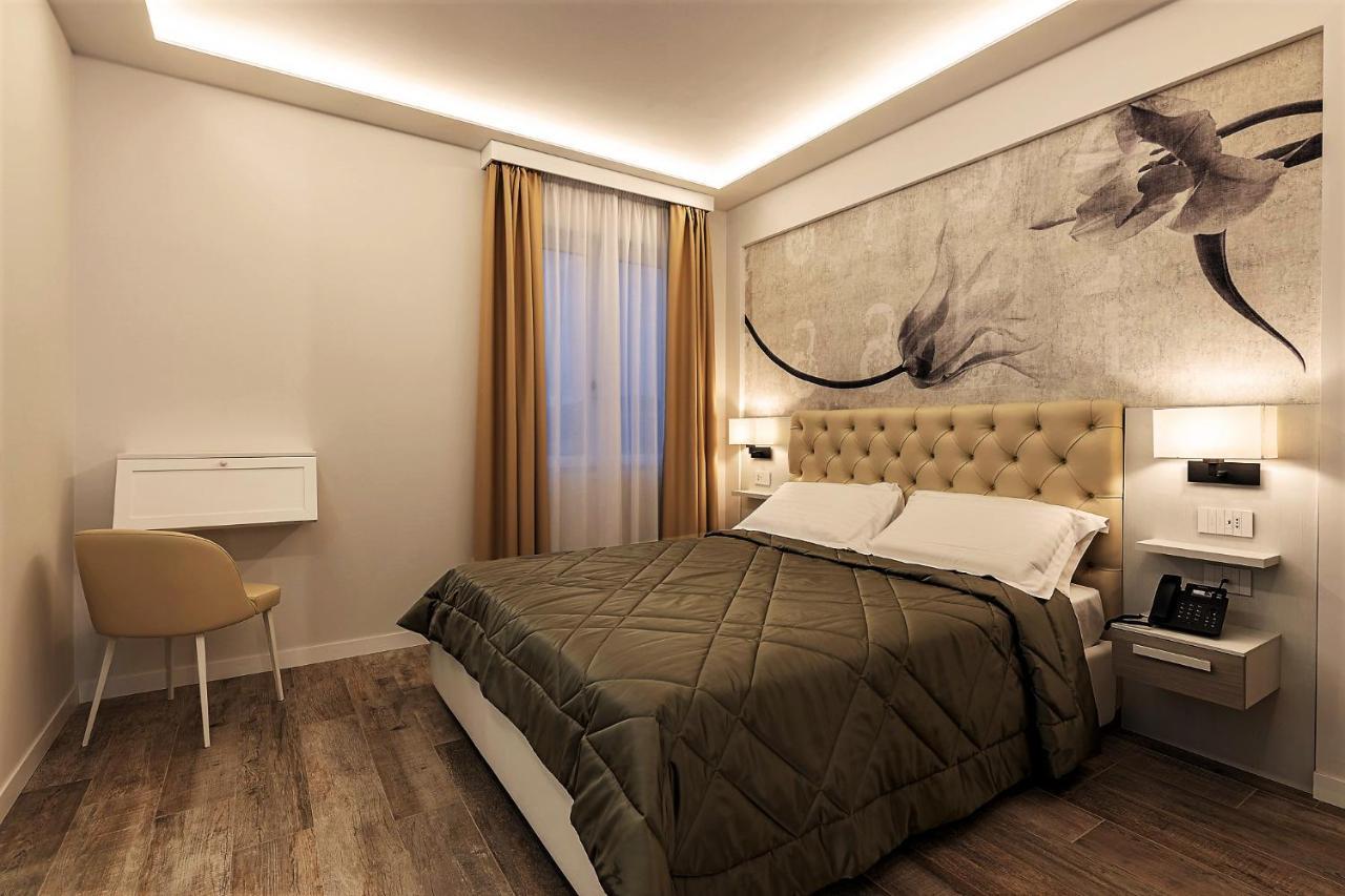 Petit Hotel Prato  Ngoại thất bức ảnh