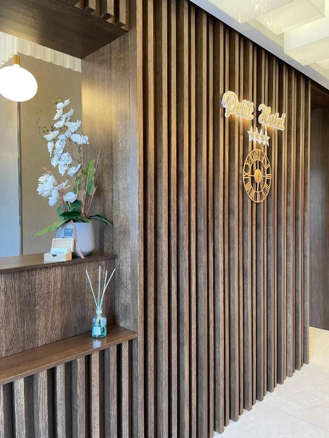 Petit Hotel Prato  Ngoại thất bức ảnh