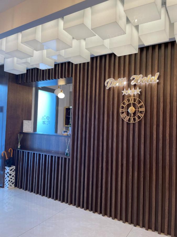 Petit Hotel Prato  Ngoại thất bức ảnh
